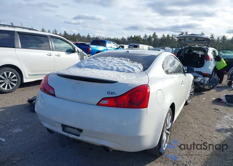2013 Infiniti G37X z USA, uszkodzony, nr VIN JN1CV6EL2DM983091